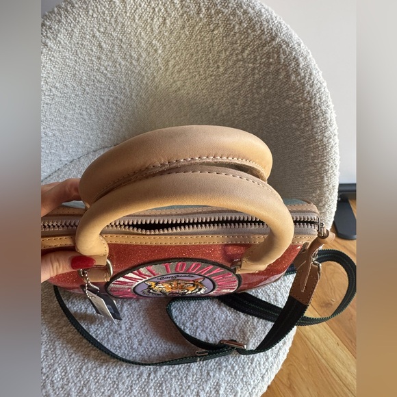 NWT Consuela Adrian Luncheon - Picture 5 of 6